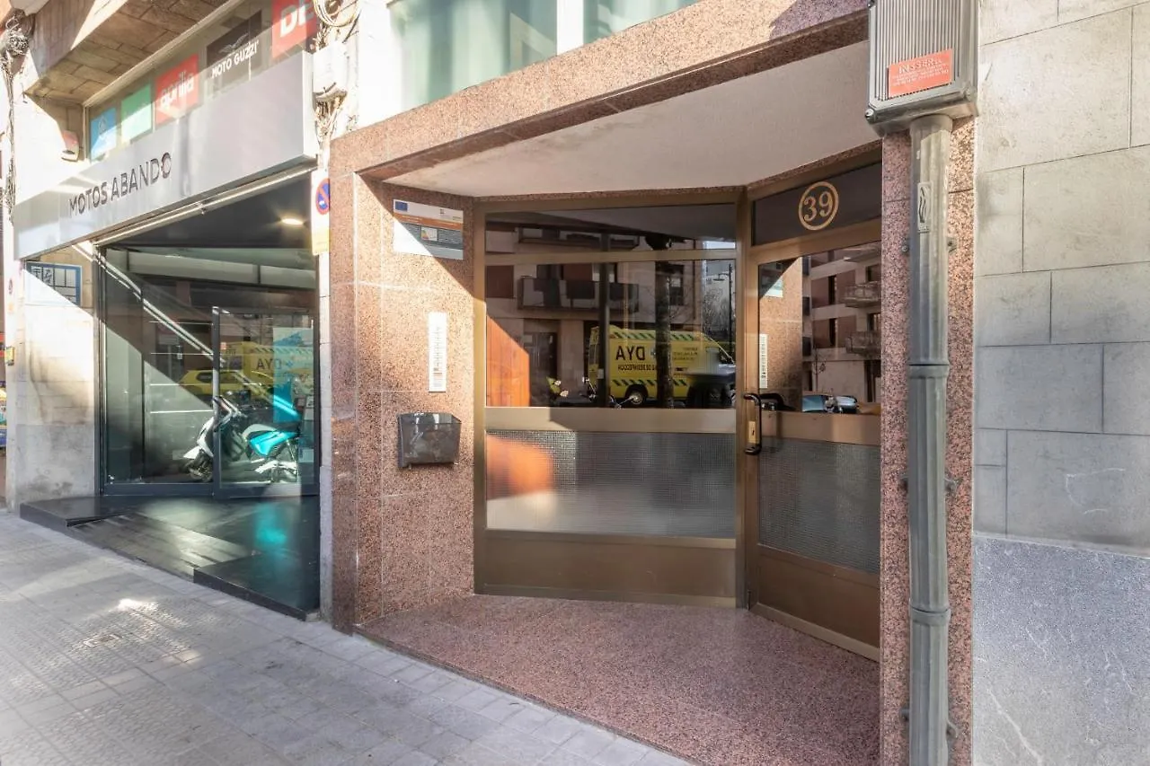 Apartment Amplio Y Comodo En Basurto Bilbao